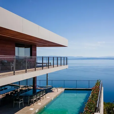 Vista Hills Excelsior Villa Moscenice