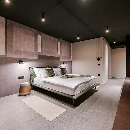 Villa Vista Hills Excelsior