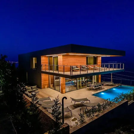 Willa Vista Hills Excelsior