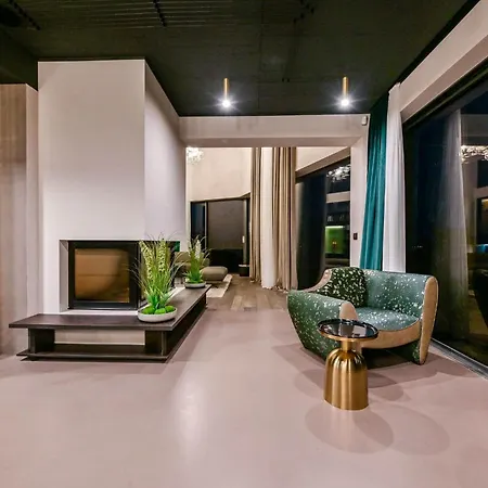 Villa Vista Hills Excelsior *