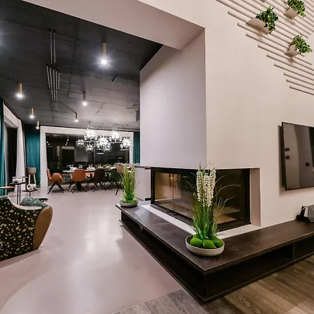 Villa Vista Hills Excelsior