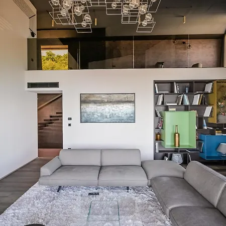 Vista Hills Excelsior Villa