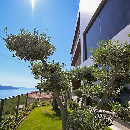 Vista Hills Excelsior Villa